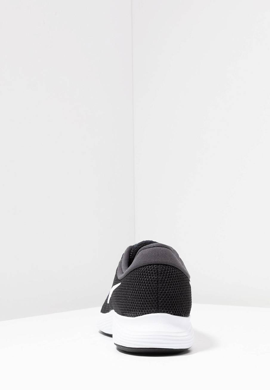 Фото № 4 с приближением к товару «‎Nike Revolution»