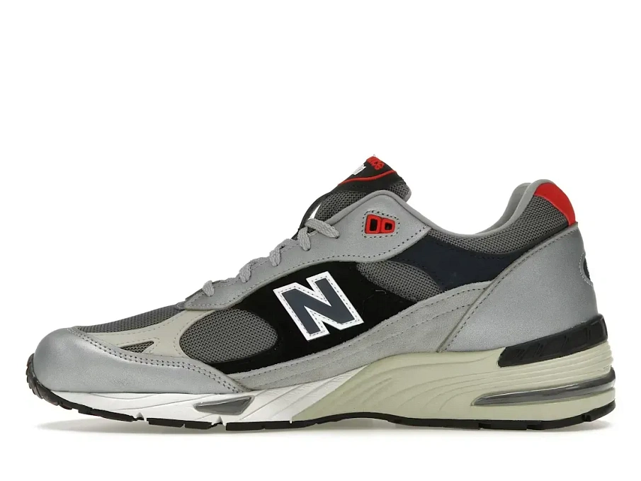 Фото № 3 с приближением к товару «‎New Balance 991»
