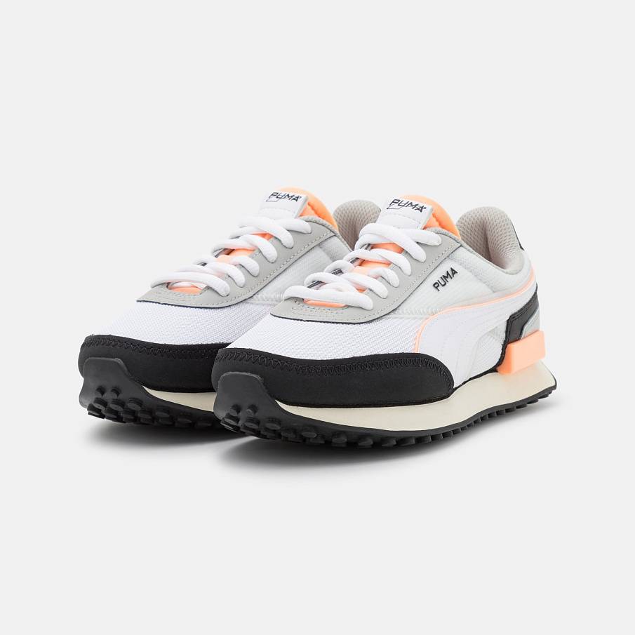 Фото № 3 с приближением к товару «‎Puma Future Rider Double Tech »