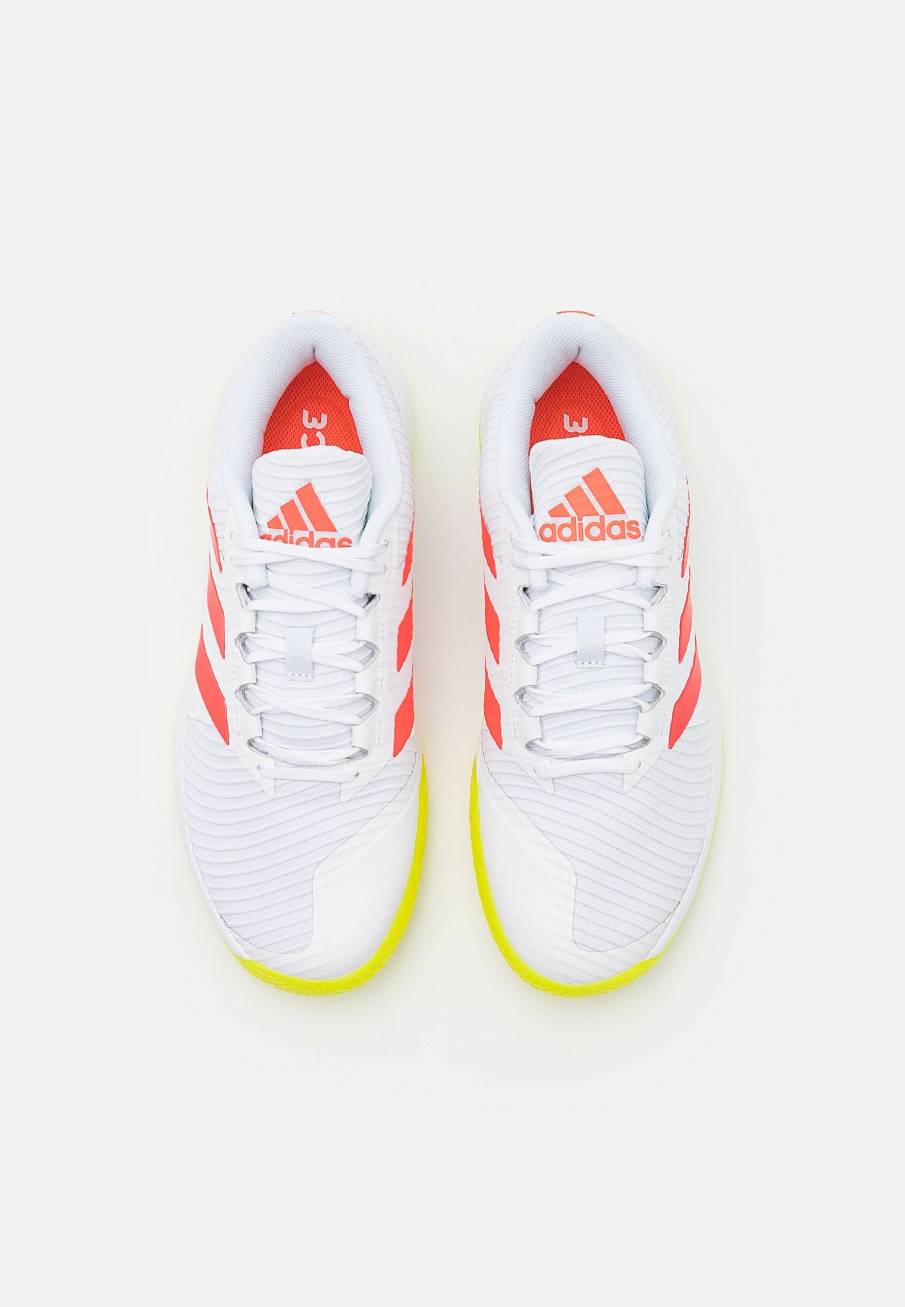 Фото № 4 с приближением к товару «‎Adidas Forcebounce»