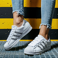 Фото № 3 с приближением к товару «‎Adidas Superstar W»