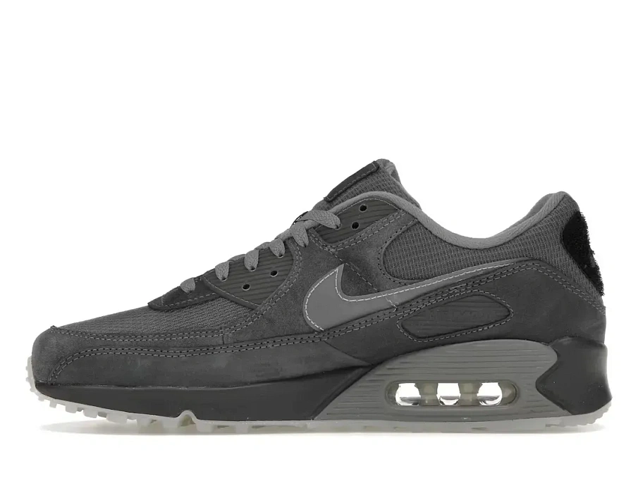 Фото № 3 с приближением к товару «‎Nike Air Max 90»