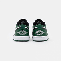 Фото № 3 с приближением к товару «‎Air Jordan 1 »