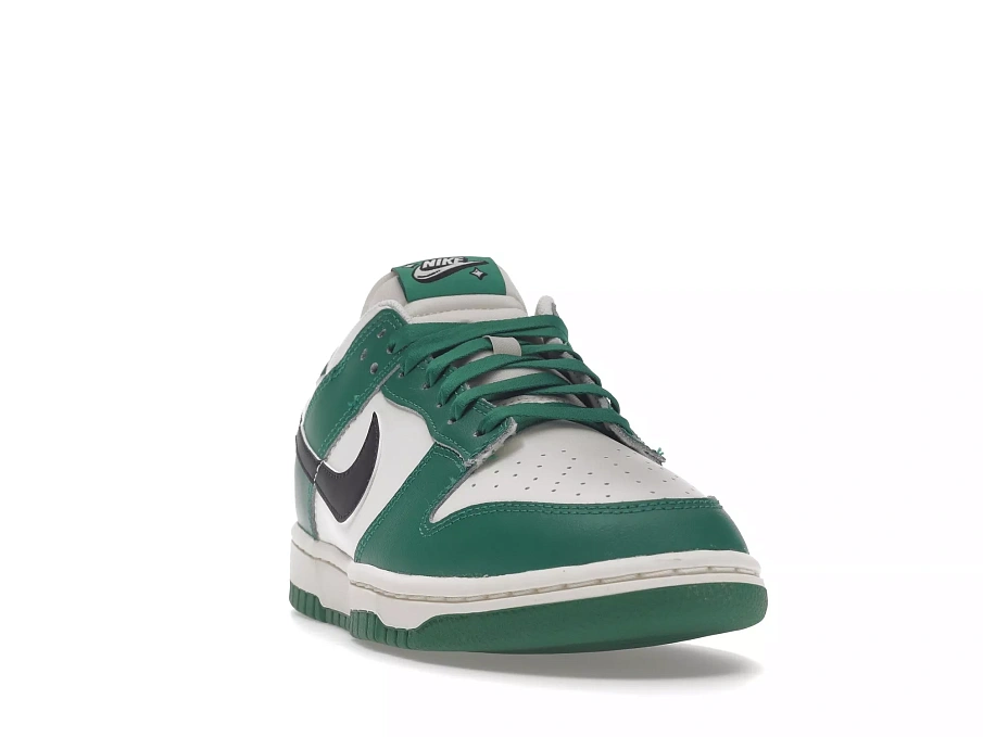 Фото № 5 с приближением к товару «‎Nike Dunk Low SE Lottery Pack Malachite Green»