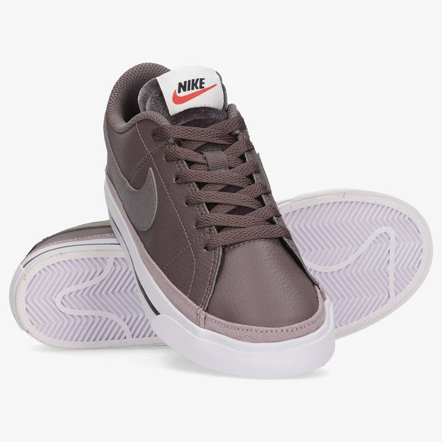 Фото № 3 с приближением к товару «‎Nike Court Legacy»