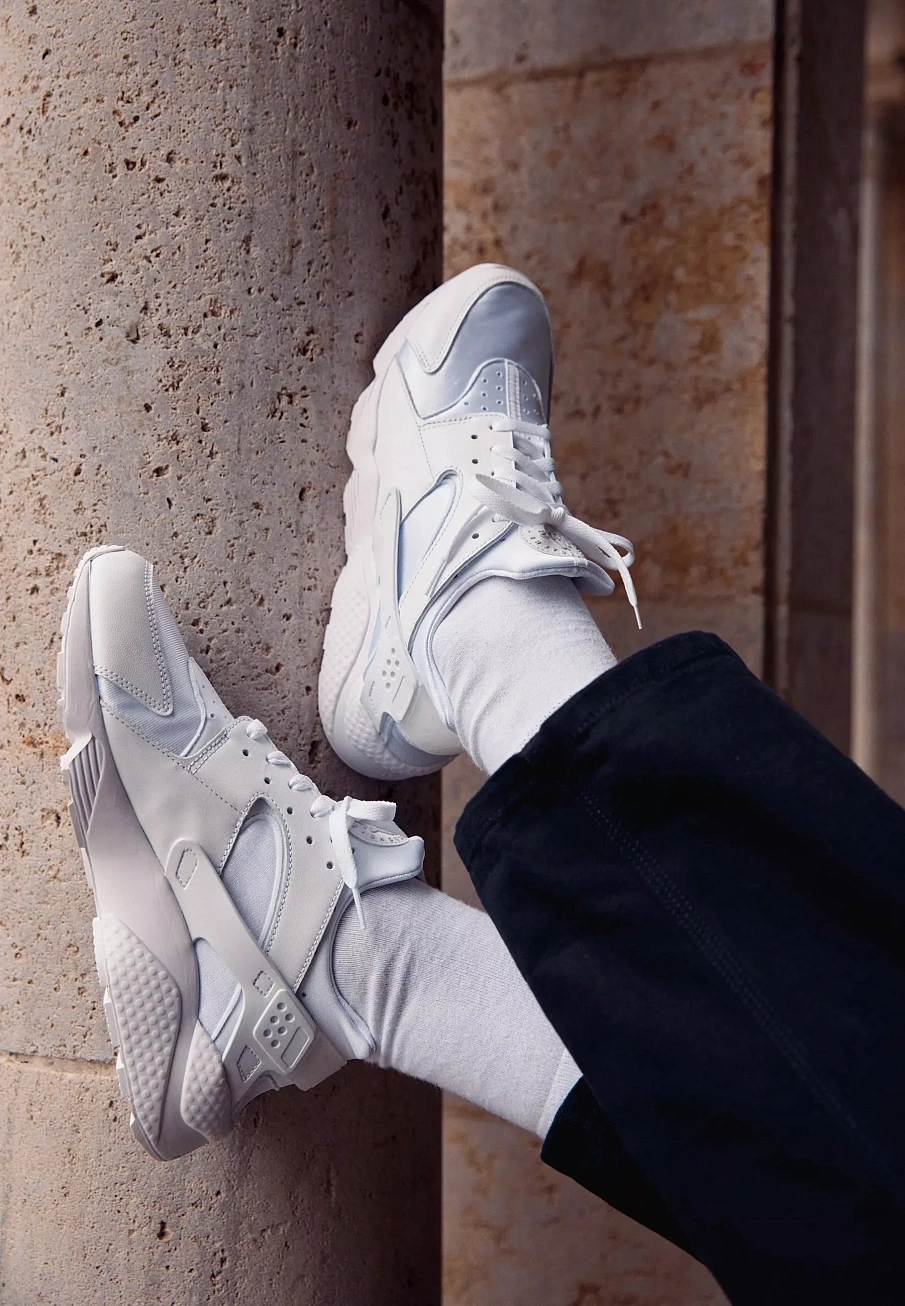 Фото № 3 с приближением к товару «‎AIR HUARACHE UNISEX»