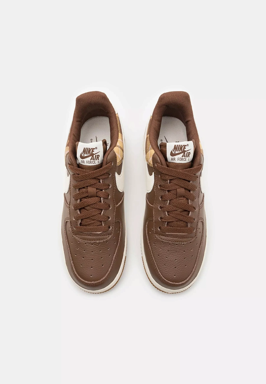 Фото № 4 с приближением к товару «‎AIR FORCE 1 UNISEX»