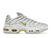 Фото № 1 с приближением к товару «‎Nike Air Max Plus White Bone Celery »