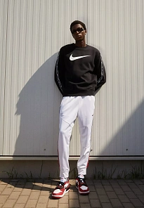 Фото № 4 с приближением к товару «‎AIR JORDAN LEGACY 312»