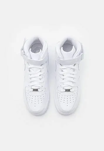 Nike Air Force 1 ’07  - 4