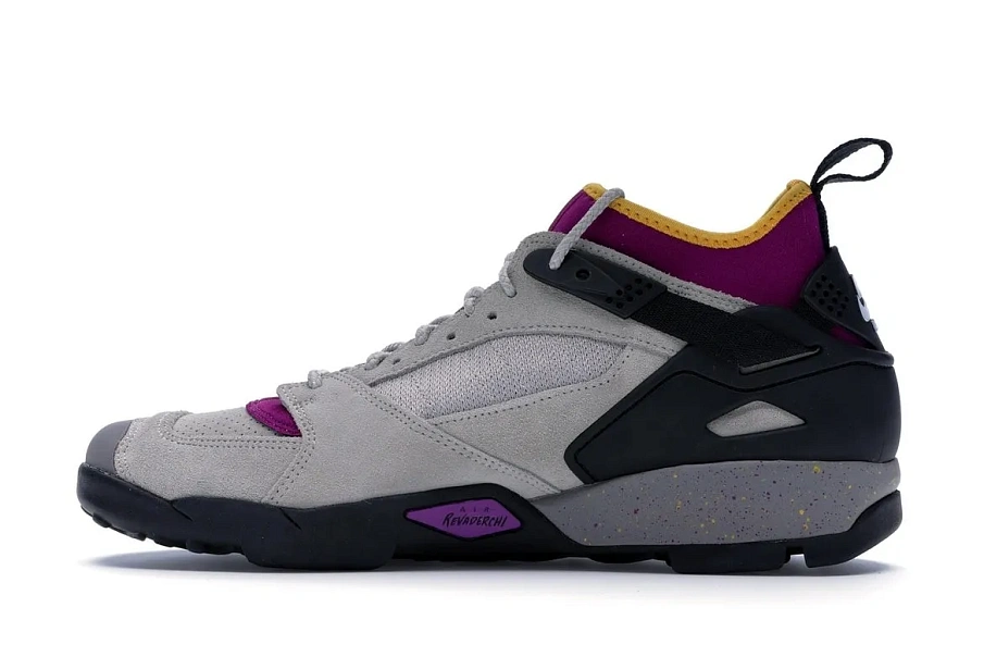 Фото № 5 с приближением к товару «‎Nike Air Revaderchi Granite Red Plum»