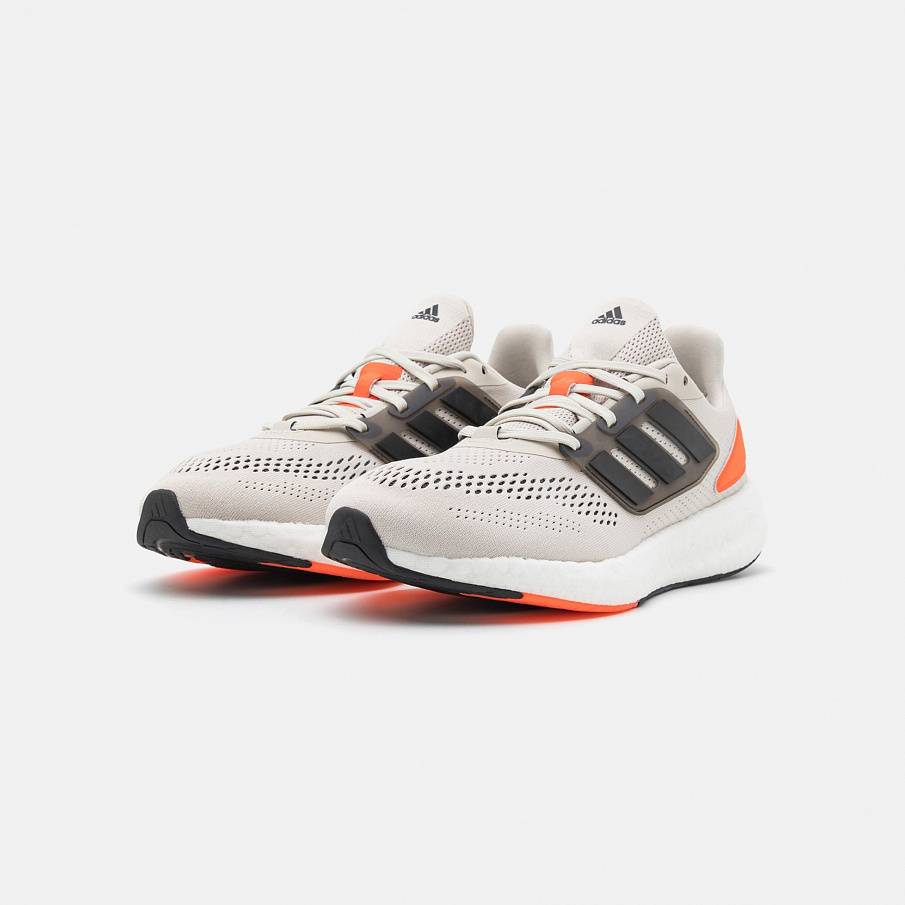 Фото № 2 с приближением к товару «‎Adidas Pureboost 22»