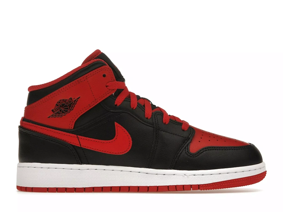 Фото № 1 с приближением к товару «‎Jordan 1 Mid Alternate Bred (2022) »
