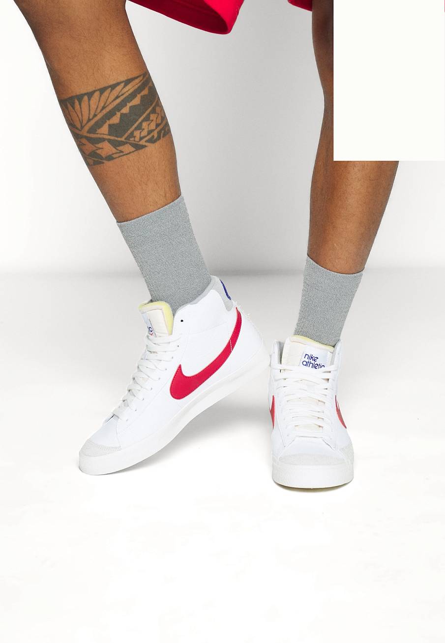 Фото № 2 с приближением к товару «‎Nike Blazer ’77 Ath »