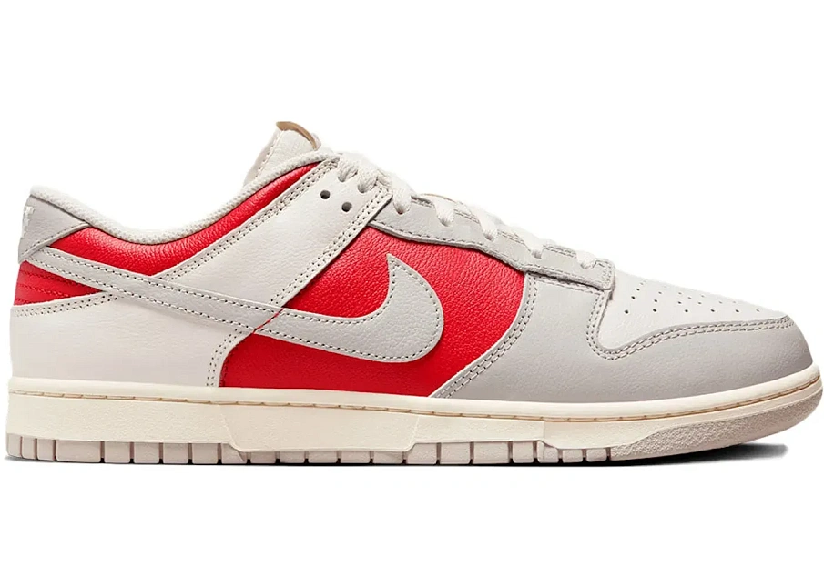 Фото № 1 с приближением к товару «‎Nike Dunk Low»