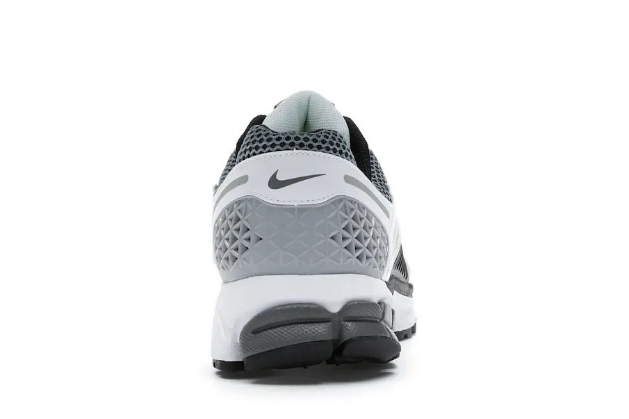 Фото № 4 с приближением к товару «‎Nike Zoom Vomero 5 Dark Grey Black White»