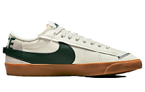 Фото № 2 с приближением к товару «‎ Nike Blazer low Skate shoes»