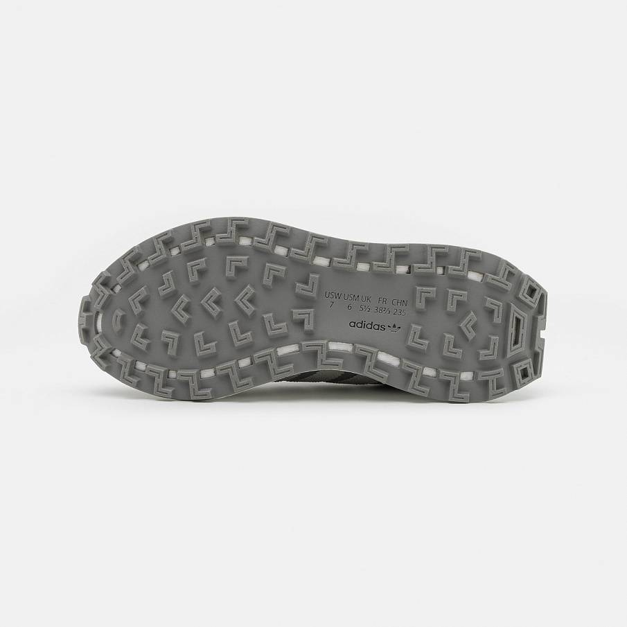 Фото № 5 с приближением к товару «‎Adidas Retropy E5 »