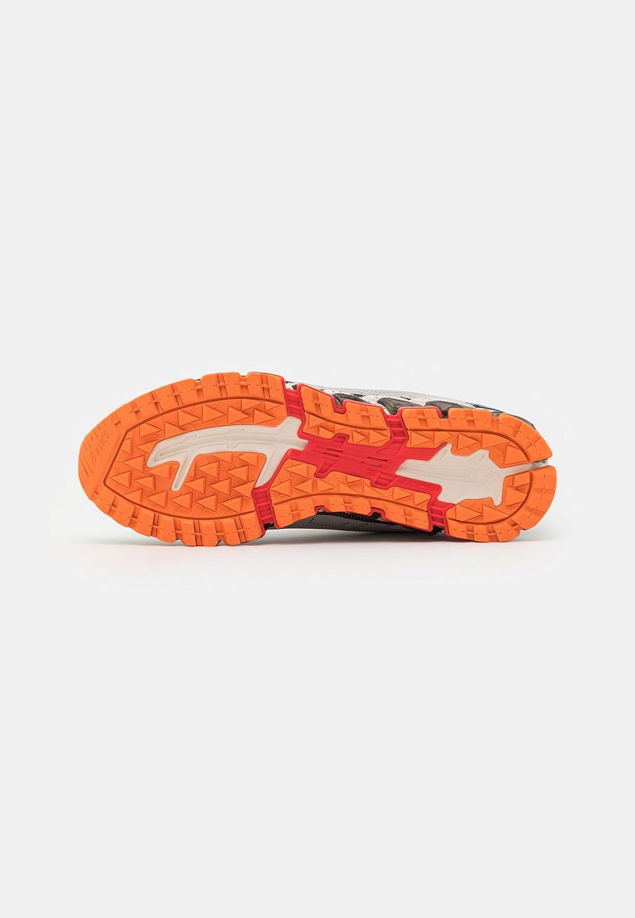 Фото № 5 с приближением к товару «‎Asics Gel-Quantum 360 6 »