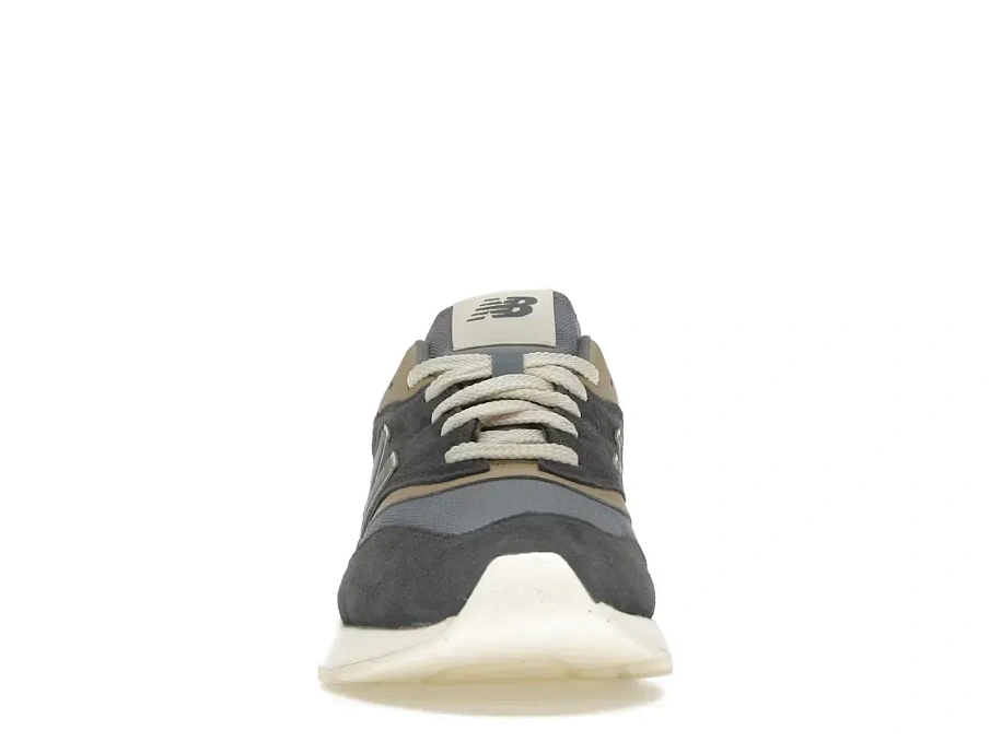 Фото № 2 с приближением к товару «‎New Balance 997R»