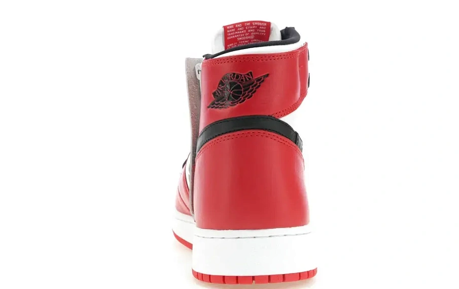 Фото № 4 с приближением к товару «‎Jordan 1 Rebel XX Chicago »