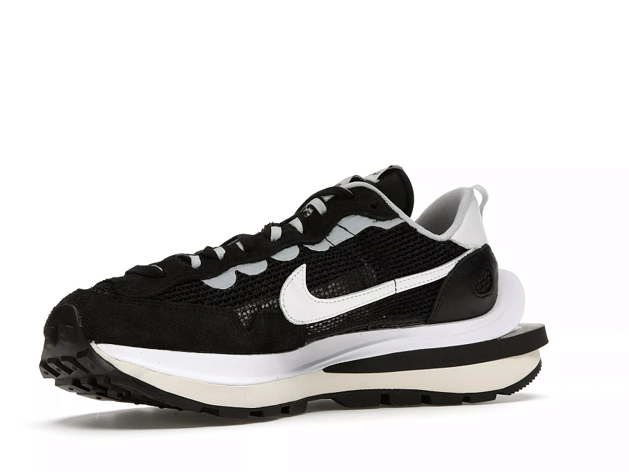 Фото № 3 с приближением к товару «‎Nike Vaporwaffle sacai Black White»