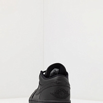 Фото № 4 с приближением к товару «‎Jordan Air 1 »