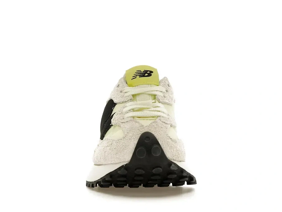 Фото № 2 с приближением к товару «‎New Balance 327»