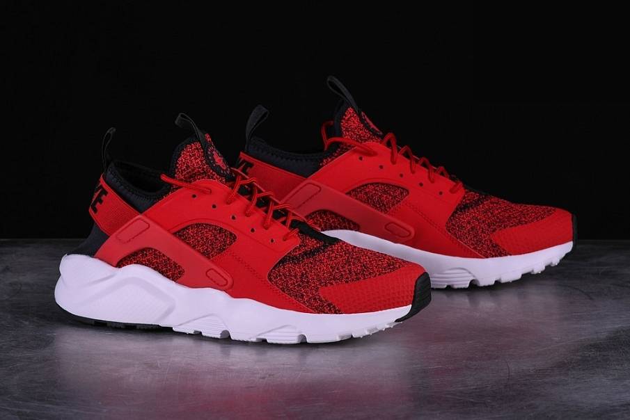 Фото № 2 с приближением к товару «‎Nike Air Huarache Ultra SE University »