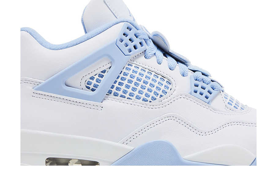 Фото № 3 с приближением к товару «‎Women's Air Jordan 4 Retro Forget Me Not»