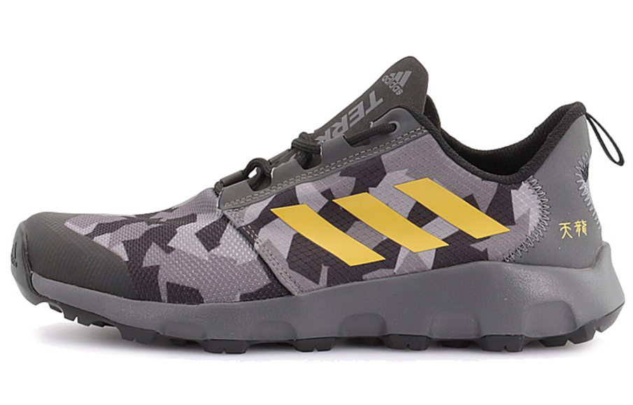 Фото № 1 с приближением к товару «‎adidas Terrex Voyager Dlx BlackGrey»
