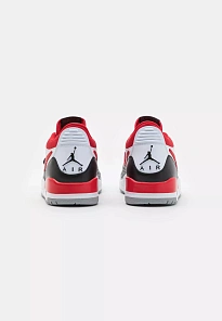 Фото № 2 с приближением к товару «‎AIR JORDAN LEGACY 312»