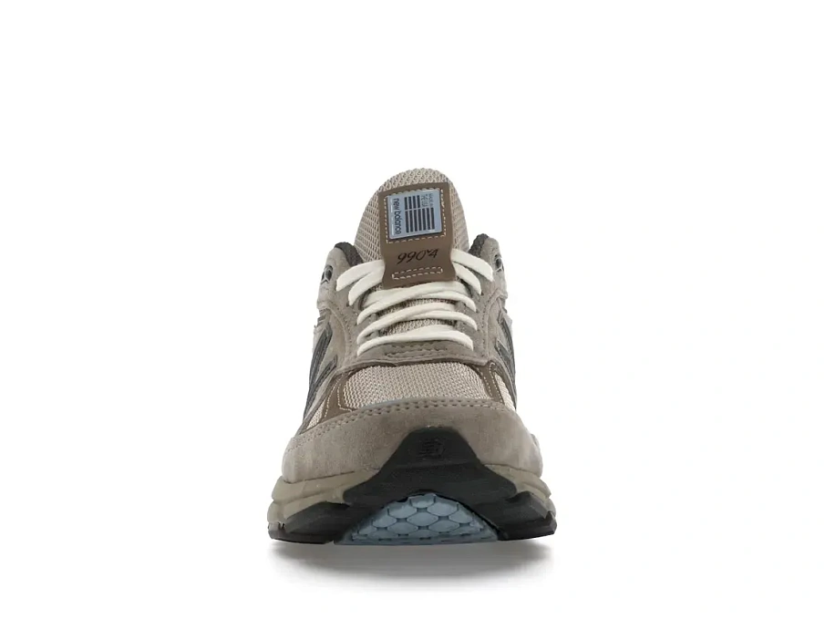 Фото № 2 с приближением к товару «‎New Balance 990v4»