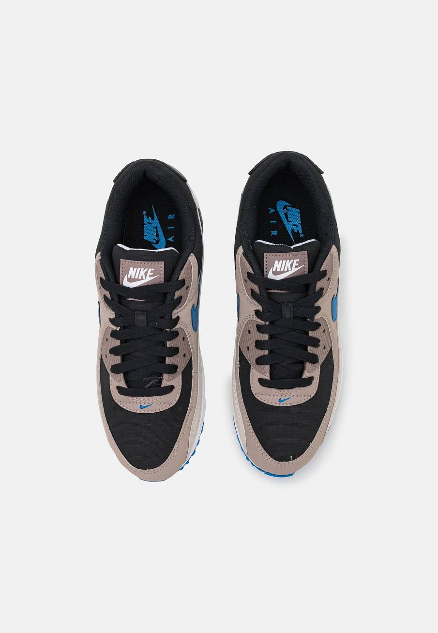 Фото № 4 с приближением к товару «‎Nike Air Max 90 »