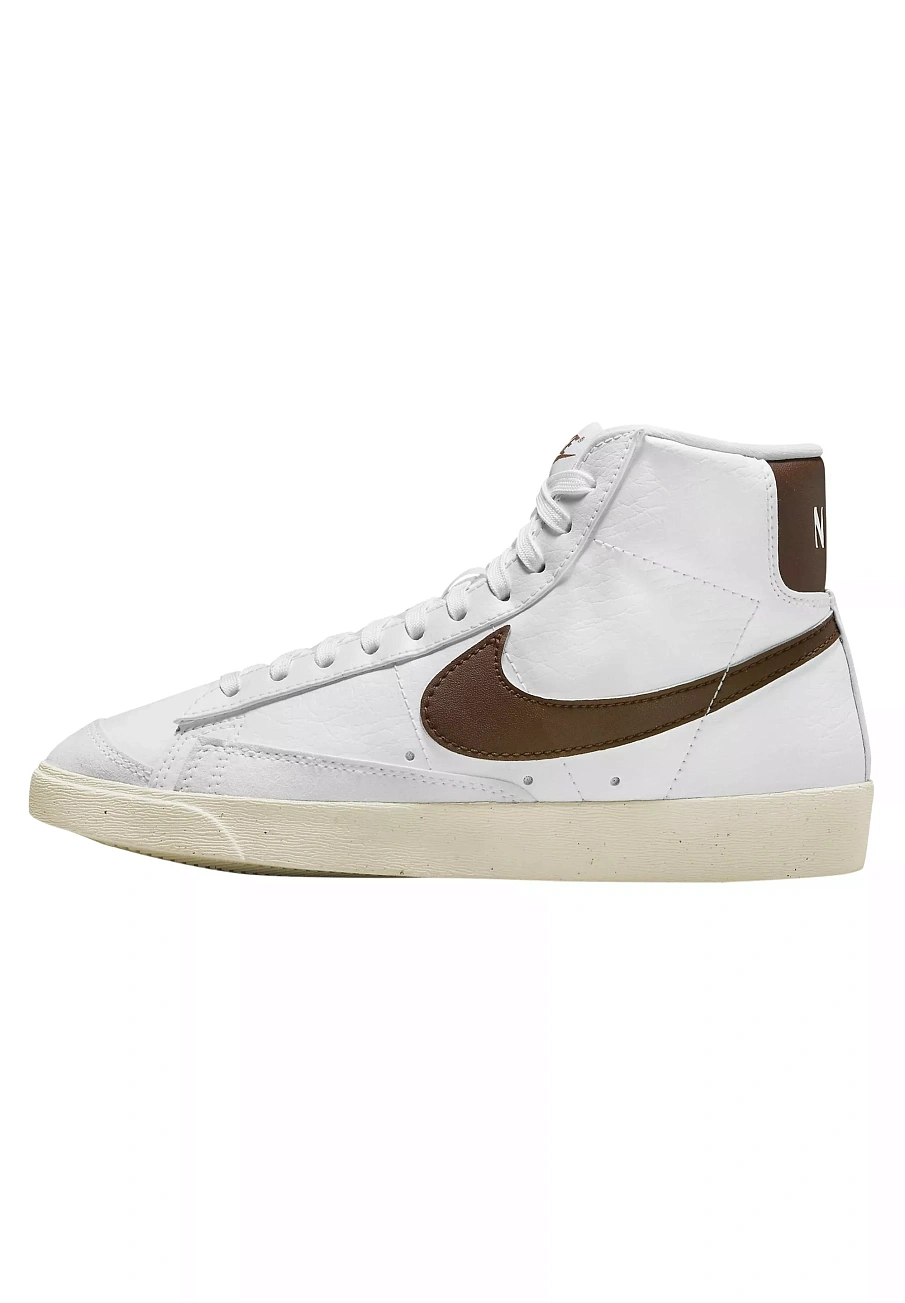 Фото № 1 с приближением к товару «‎BLAZER MID '77 NEXT NATURE»