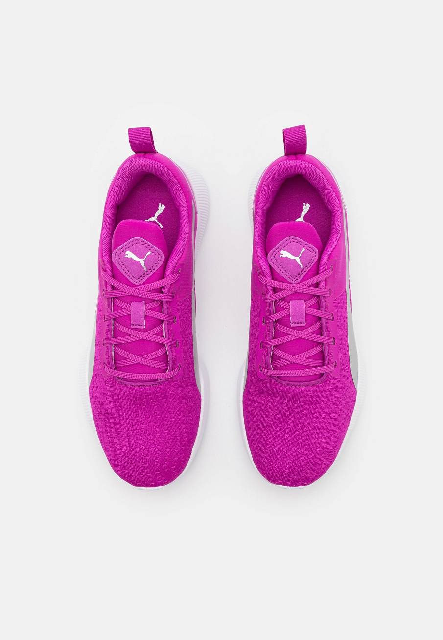Фото № 3 с приближением к товару «‎Puma Flyer Runner Femme»