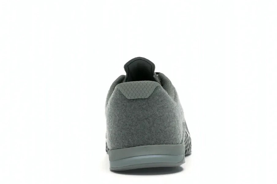 Фото № 4 с приближением к товару «‎Nike Metcon 4 Patches Dark Stucco»