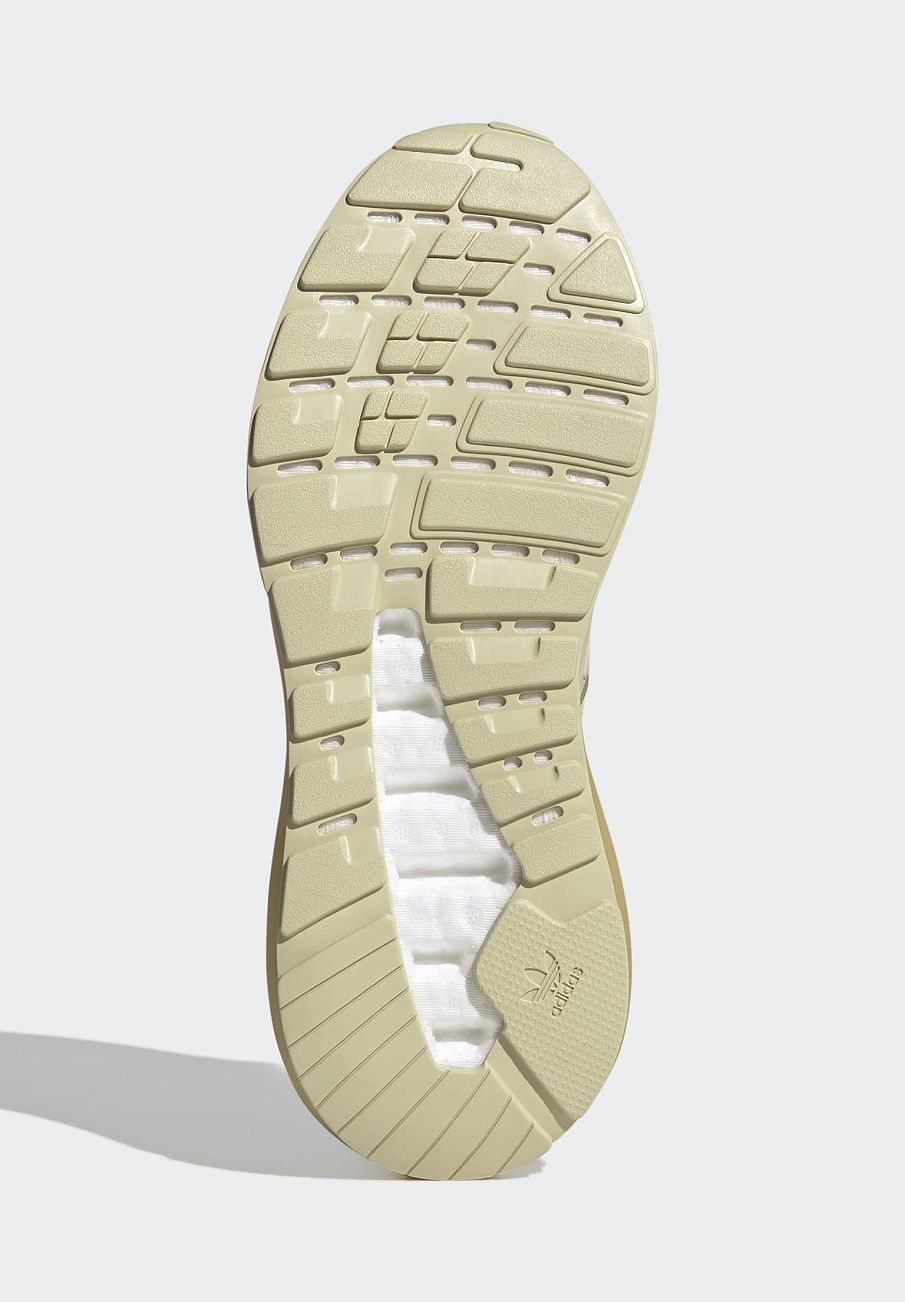 Фото № 5 с приближением к товару «‎Adidas Boost »