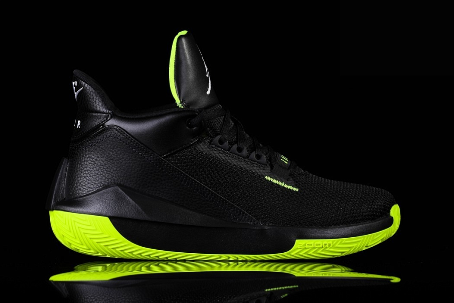 Фото № 2 с приближением к товару «‎Nike Air Jordan 2×3 Volt »