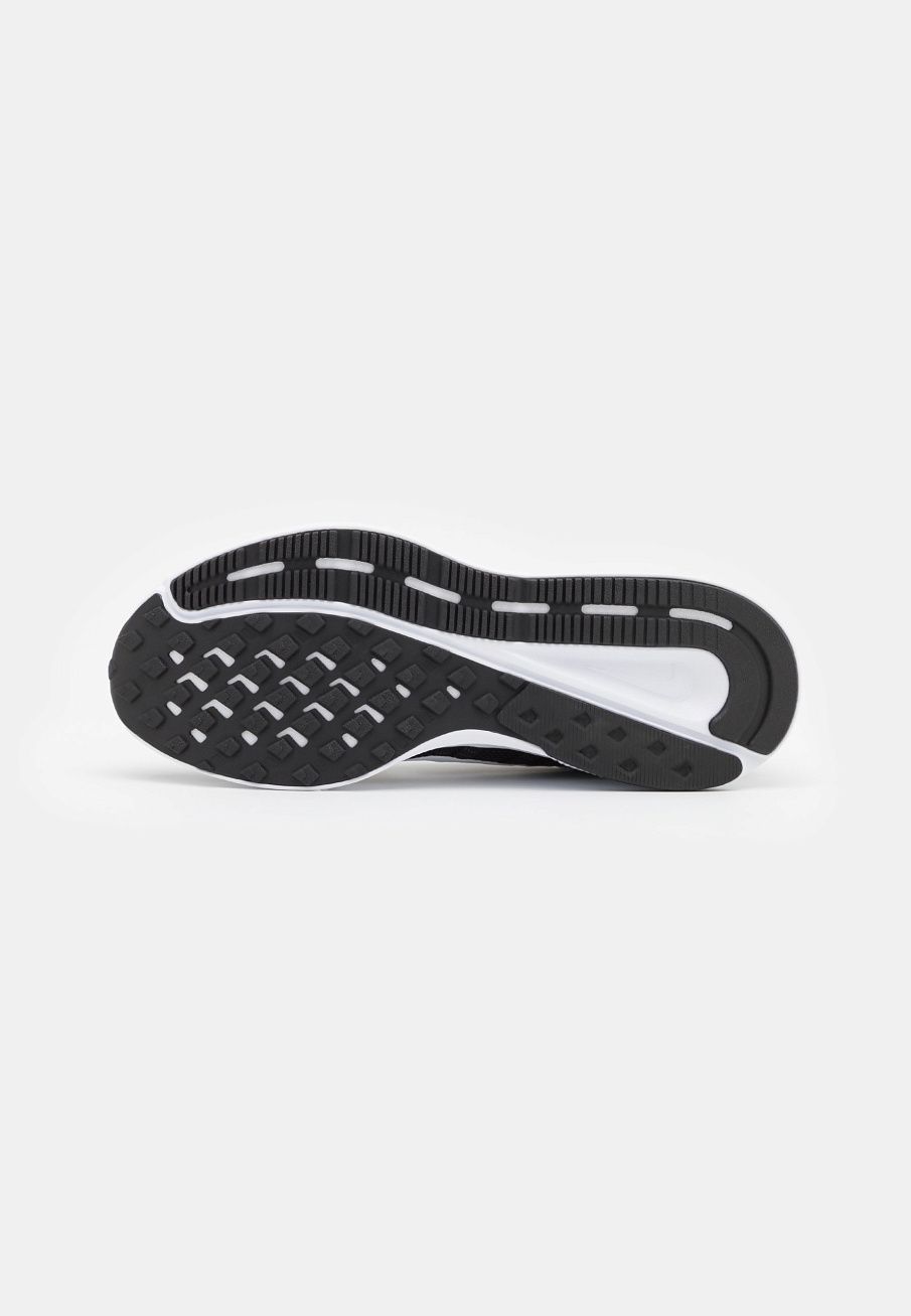 Фото № 5 с приближением к товару «‎Кроссовки Nike SPN1242A2CS-Q11»