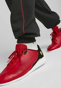 Фото № 1 с приближением к товару «‎SCUDERIA FERRARI DRIFT CAT DECIMA»