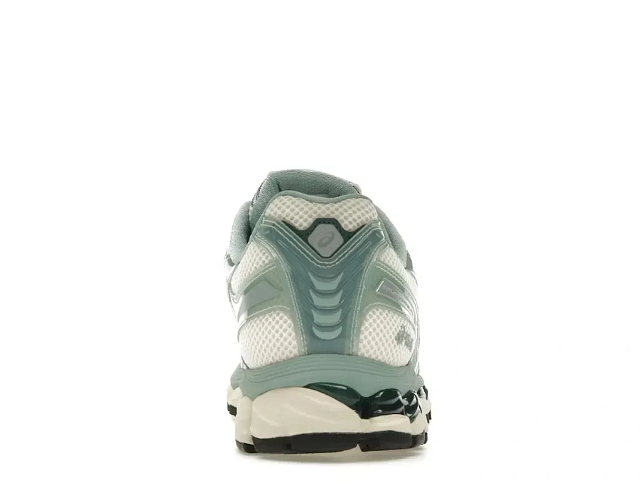 Фото № 4 с приближением к товару «‎ASICS Gel-Kayano 12.1»