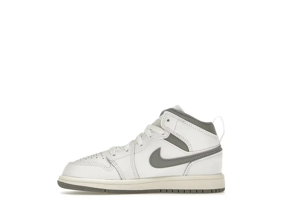Фото № 3 с приближением к товару «‎Jordan 1 Mid»