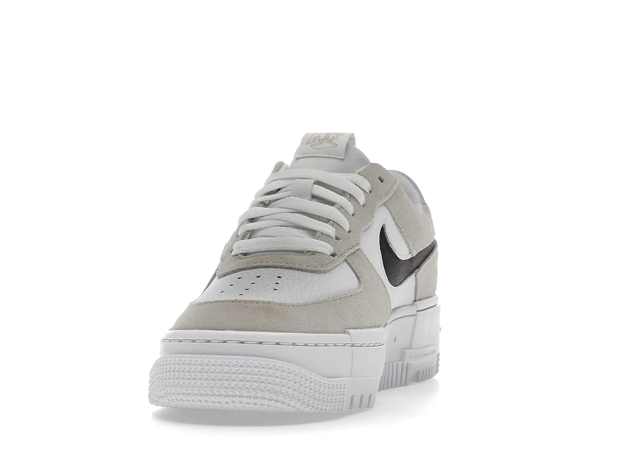 Фото № 3 с приближением к товару «‎Nike Air Force 1 Low Pixel Desert Sand »