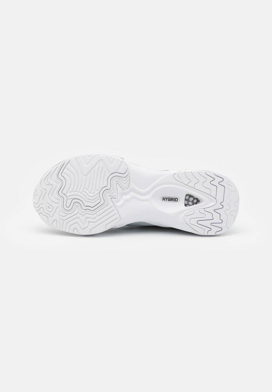 Фото № 5 с приближением к товару «‎Puma Zone Xt Untamed»