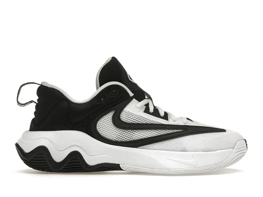 Фото № 1 с приближением к товару «‎Nike Giannis Immortality 3 Oreo»