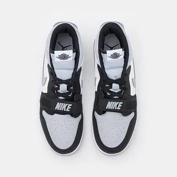 Jordan Air Legacy 312  - 4