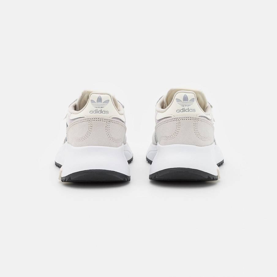 Фото № 4 с приближением к товару «‎Adidas Retropy F2 W »