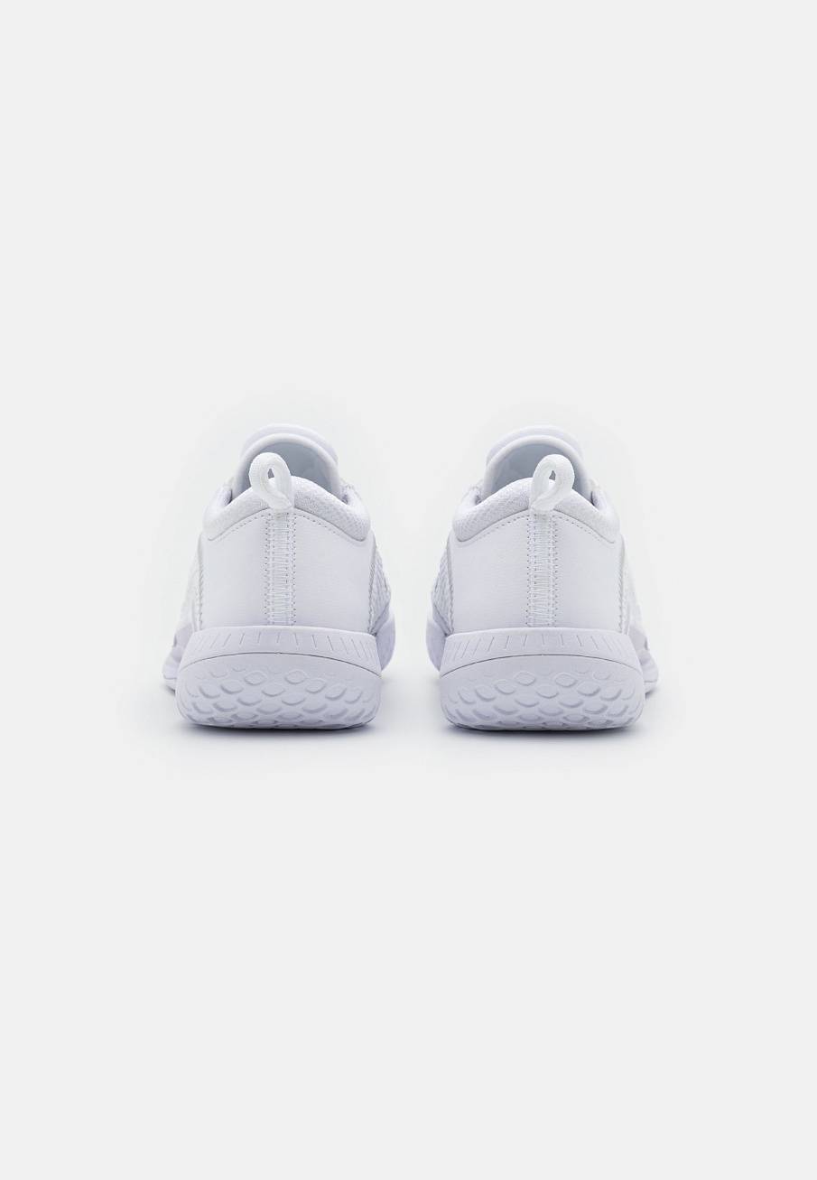 Фото № 3 с приближением к товару «‎Nike Court Zoom Nxt»