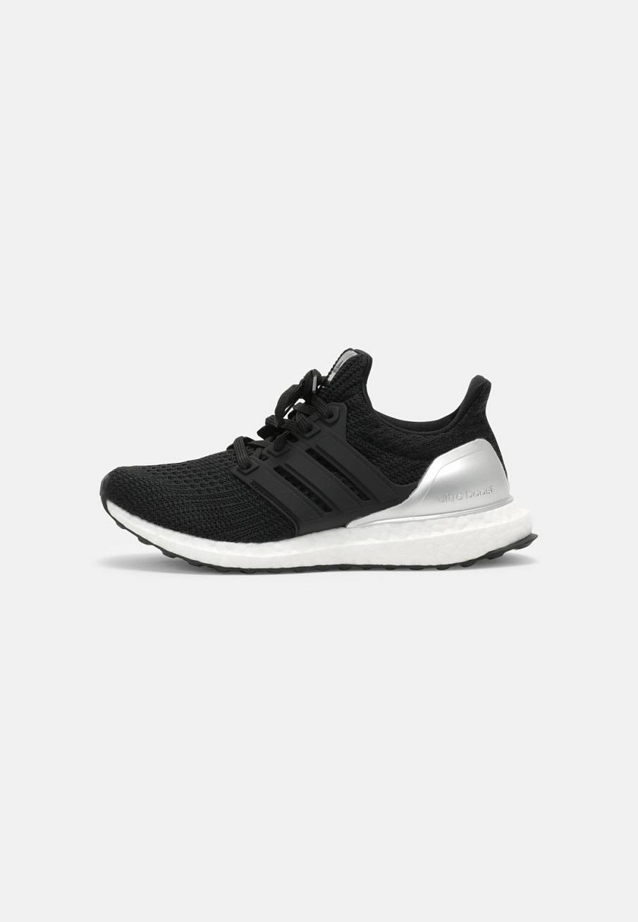 Фото № 1 с приближением к товару «‎Adidas Ultraboost 4.0 Dna »